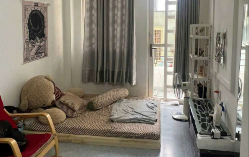 Bán nhà hẻm gần mặt tiền, chỉ cách Trần Bình Trọng 100m, Nguyễn Trãi 200m